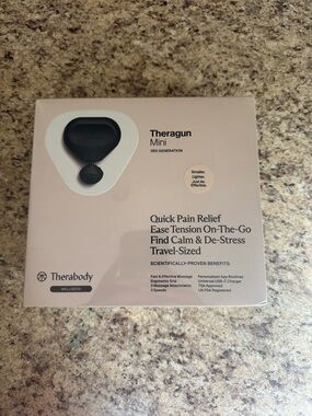 Therabody Theragun Mini Travel Massage Gun in Blush Pink